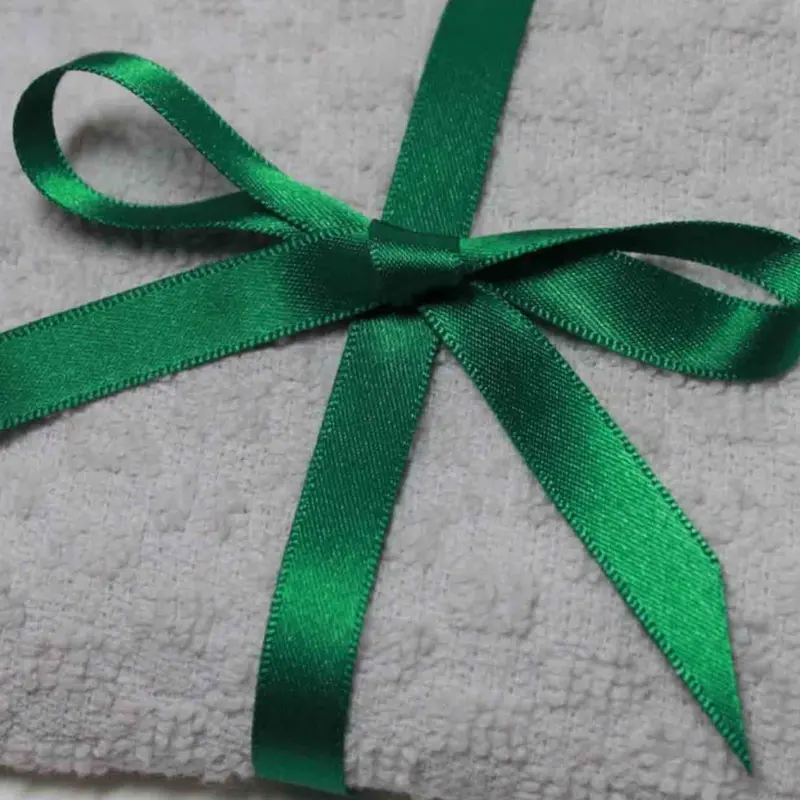 Berisfords Satin Ribbon, Bottle Green 2