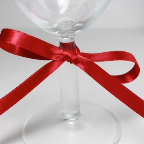 Berisfords Satin Ribbon, Scarlet Berry 1