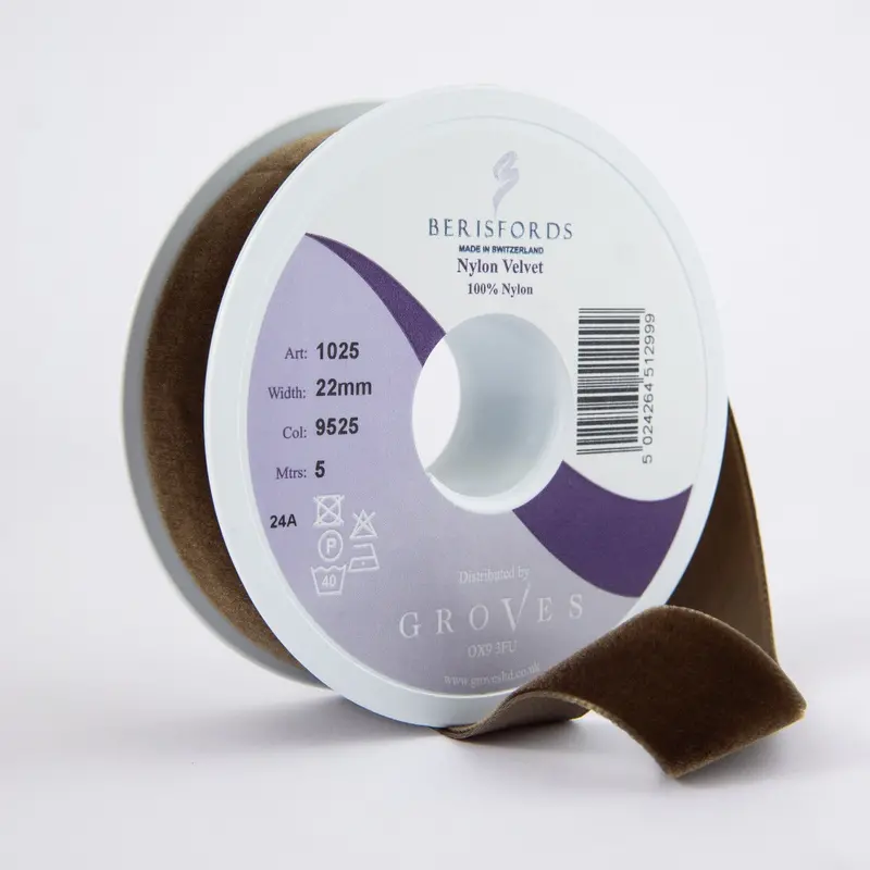Berisfords Velvet Ribbon, Brown 1