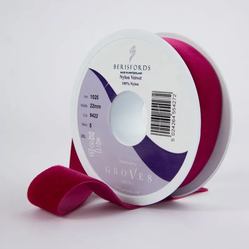 Berisfords Velvet Ribbon, Cardinal 1