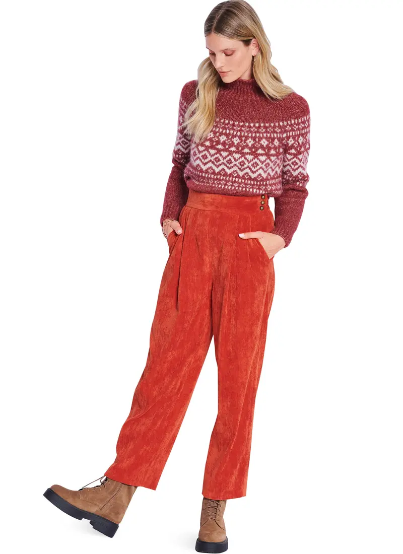 Burda Sewing Pattern 5699 Trousers 1