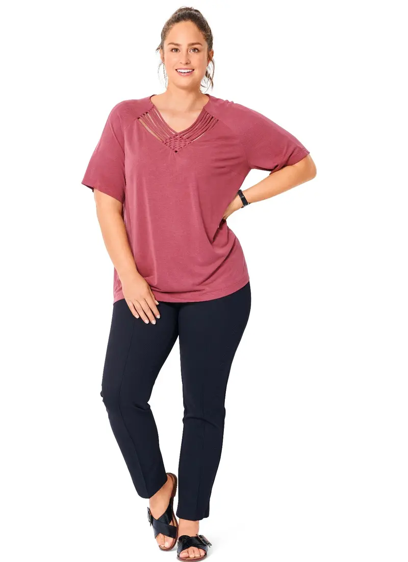 Burda Style Pattern 6018 Plus Dress / Top 1