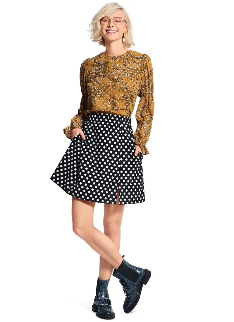Burda Style Pattern 6027 Easy Skirt 1