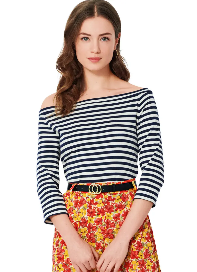 Burda Style Sewing Pattern 5730 Misses' Top 1