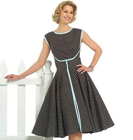 Butterick 4790 Misses' Vintage Wrap Dress Pattern | Very Easy 1