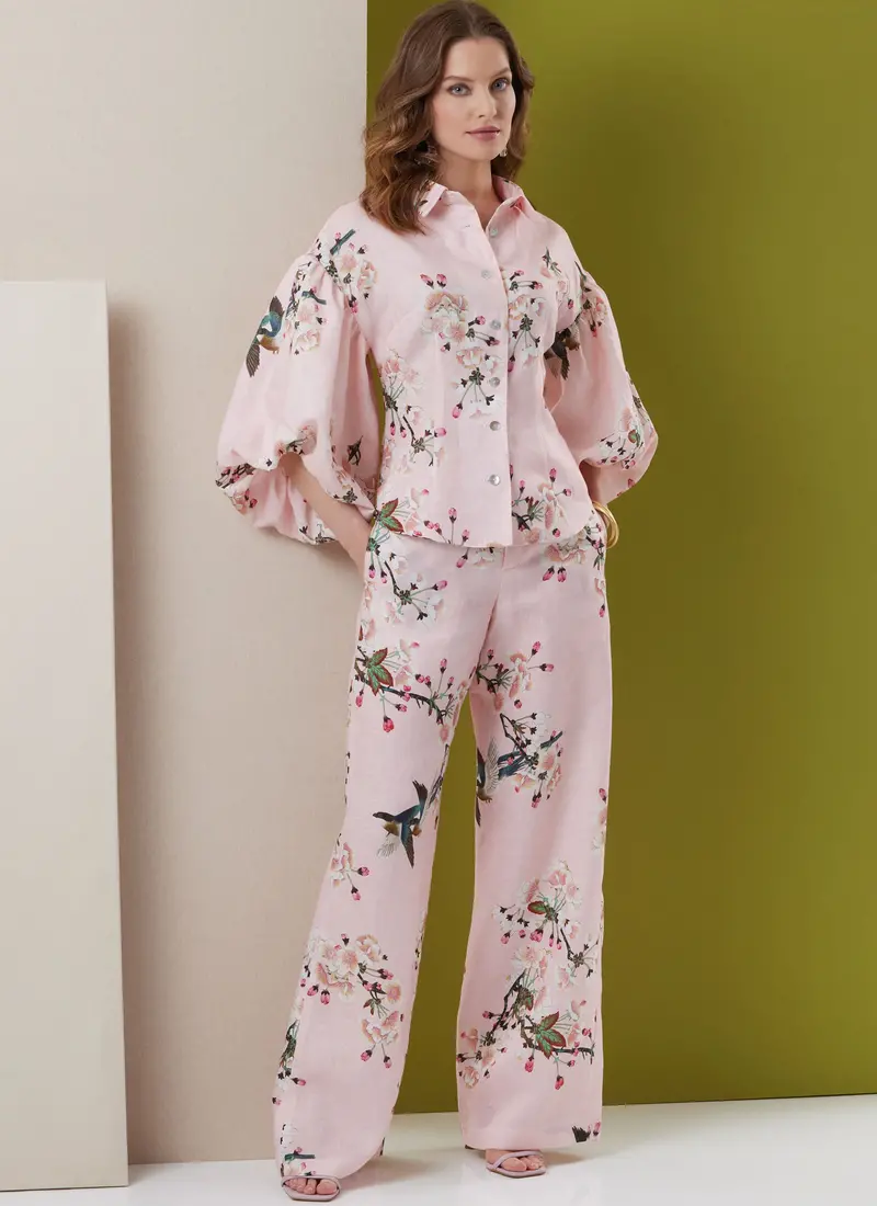 Butterick Sewing Pattern B7045 Misses' / Petite Top, Shorts And Pants 1