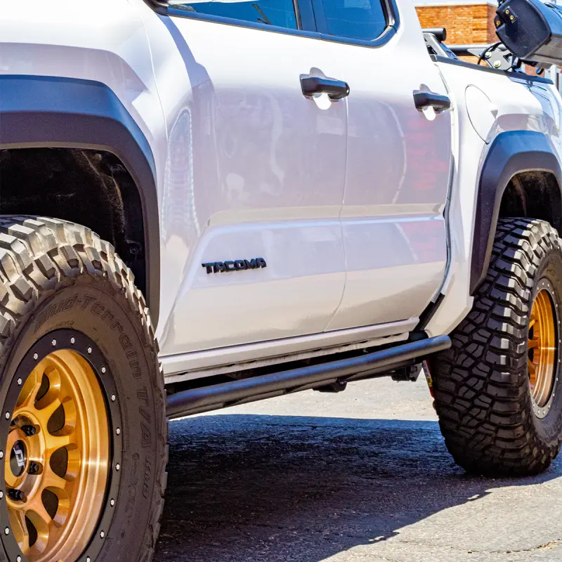 Cali Raised 2024+ Toyota Tacoma Trail Ed Rock Sliders - Double Cab Short Bed/Kick Out/Pwdrcoat 1
