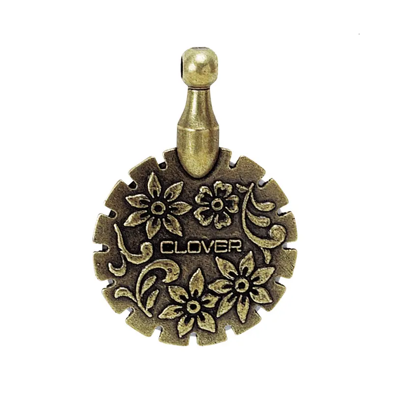 Clover Pendant Thread Cutter 1