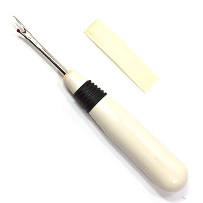 Clover Soft Grip Seam Ripper 1