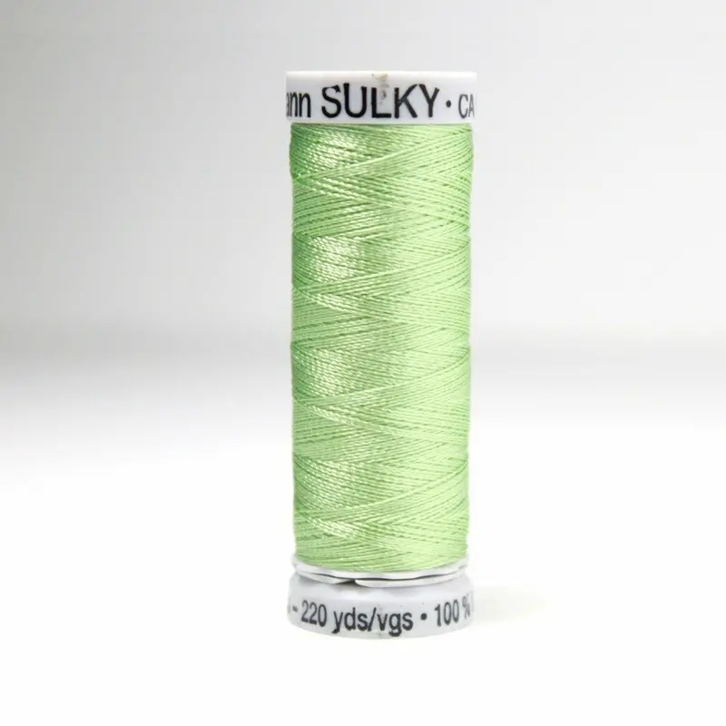 Gutermann Rayon 40 Embroidery Thread 1100 Light Grass Green 1