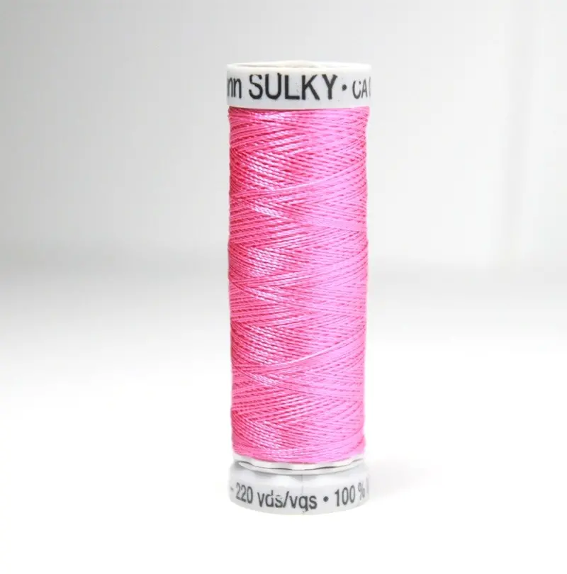 Gutermann Rayon 40 Embroidery Thread 1109 Hot Pink 1