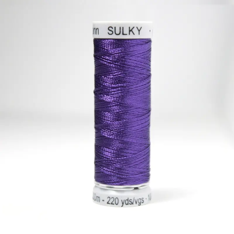 Gutermann Rayon 40 Embroidery Thread 1195 Dark Purple 1