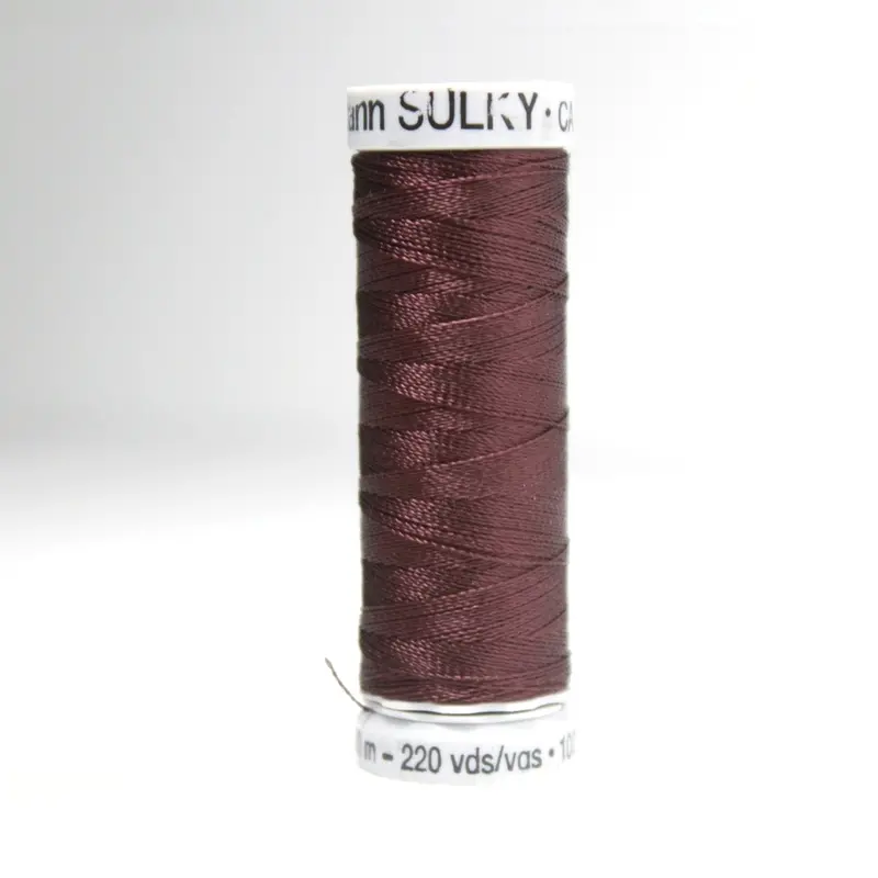 Gutermann Rayon 40 Embroidery Thread 1215 Blackberry 1
