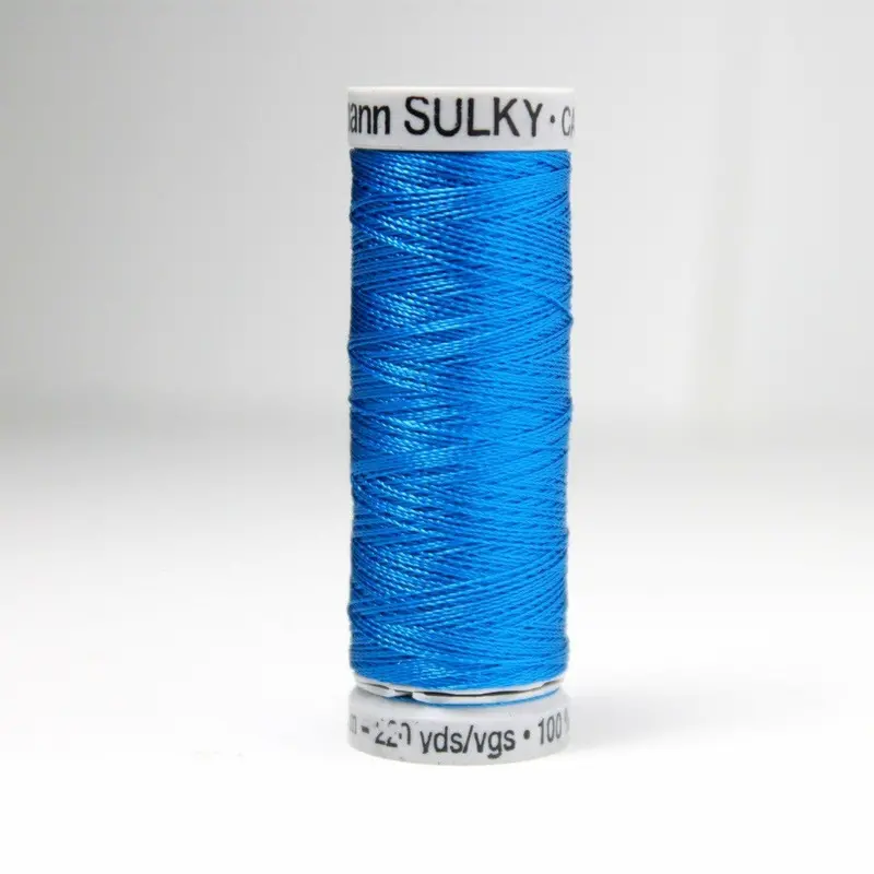 Gutermann Rayon 40 Embroidery Thread 1253 Dark Sapphire 1