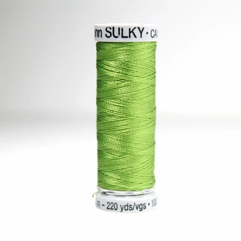 Gutermann Rayon 40 Embroidery Thread 1276 Pistachio 1