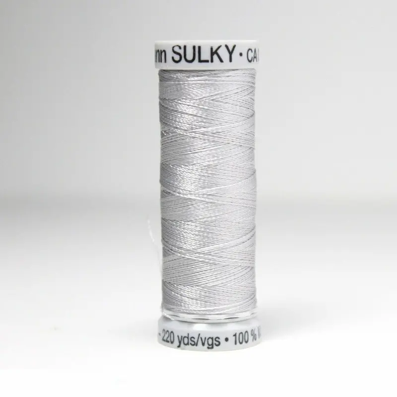 Gutermann Rayon 40 Embroidery Thread 1327 Dark Whisper Grey 1