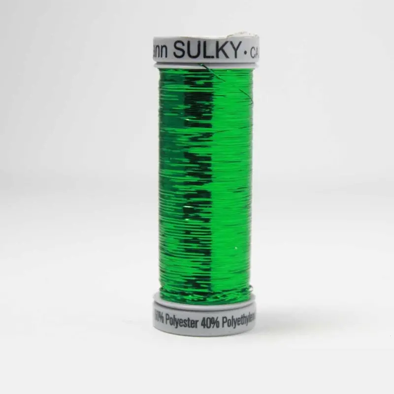 Gutermann Sliver Metallic Embroidery Thread 8018 Christmas Green 1