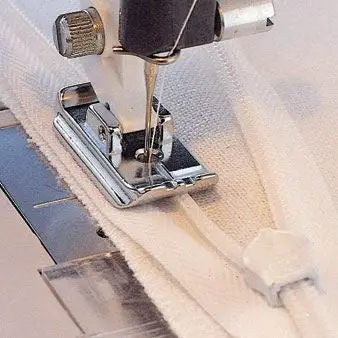 Husqvarna Viking Concealed Zip Foot 1