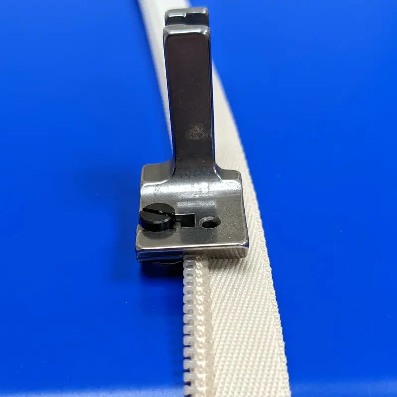 Industrial Foot For Number 5 Concealed Zips 2