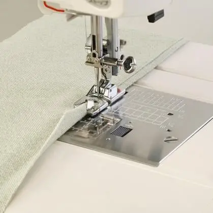 Janome 2Mm Narrow Hemmer Foot 1