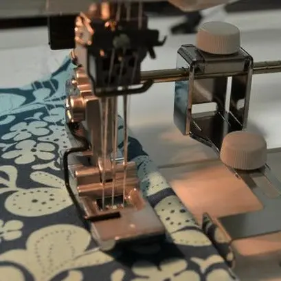 Janome Adjustable Seam Guide | Cover Pro 1