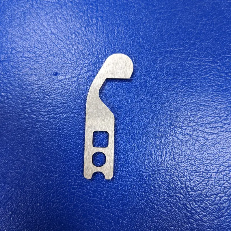 Janome Upper Blade For Overlockers 9200D / 204D / 8002D / 634D / 6234Xl 1