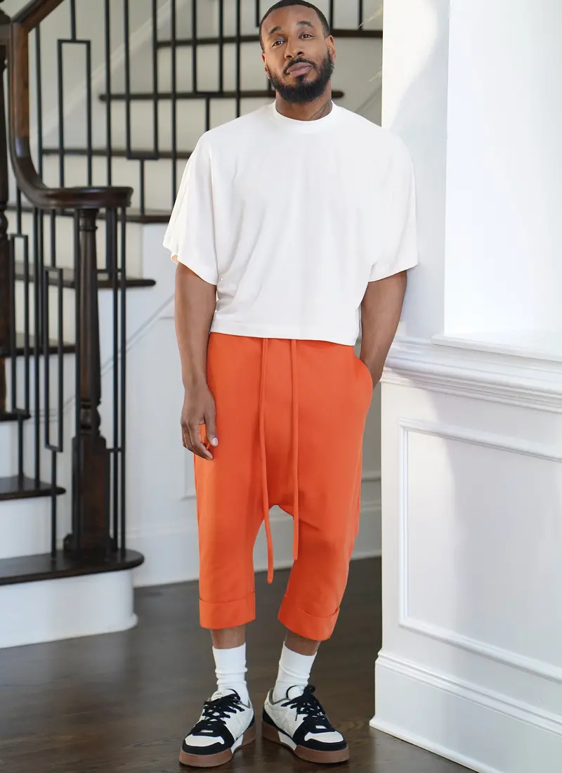 Know Me Sewing Pattern 2048 Men's Knit Top And Joggers 1