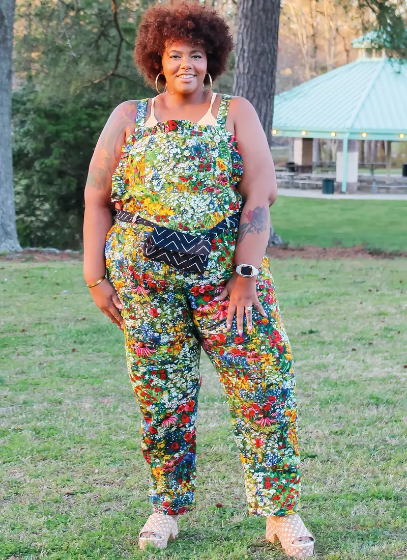 Know Me Sewing Pattern 2083 Overalls And Belt Bag By Aaronica B. Cole 1