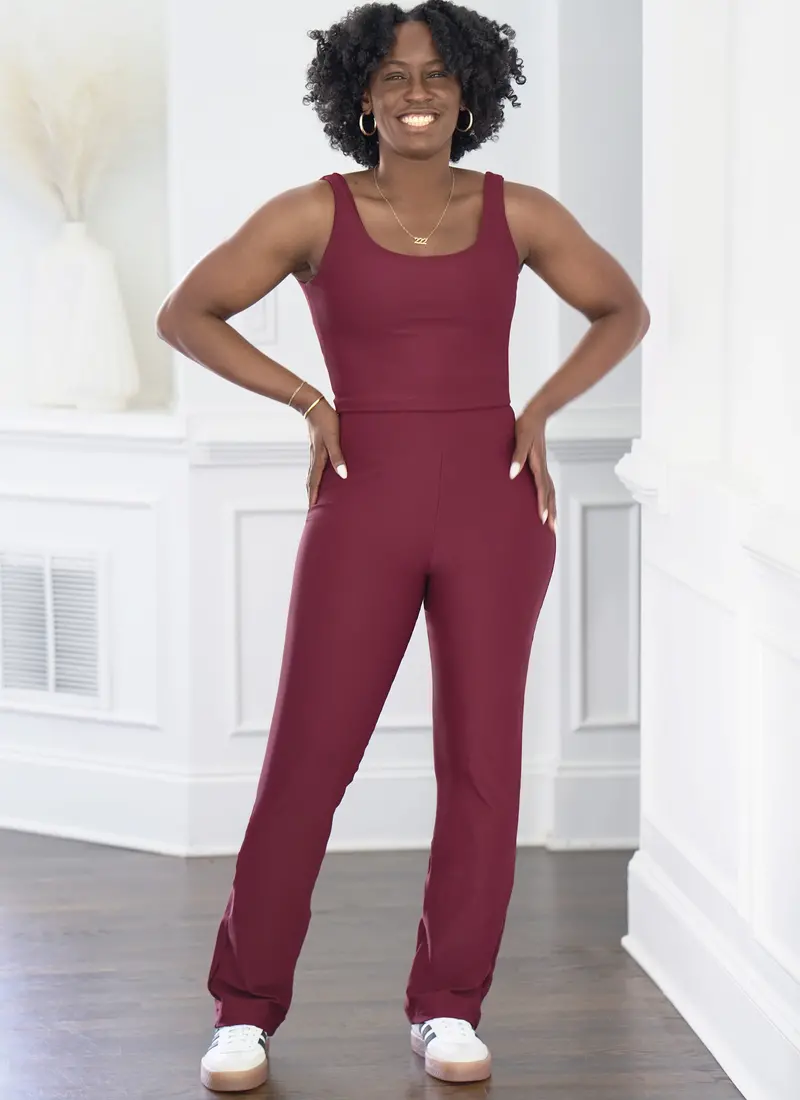 Know Me Sewing Pattern 2135 Sports Top And Leggings By Classyfied Life 1