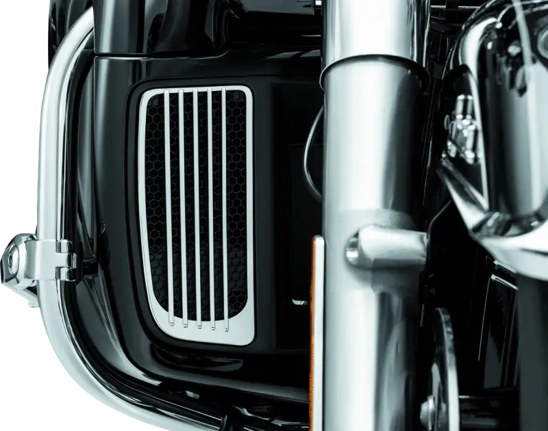 Kuryakyn Radiator Grills For Twin Cooled Models Chrome & Black (Pair) 2