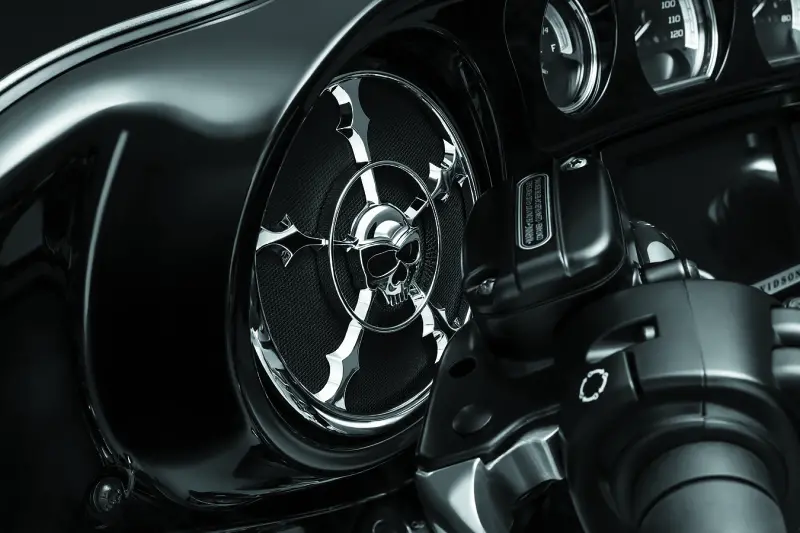 Kuryakyn Zombie Speaker Grill 14-Up Touring Chrome 2