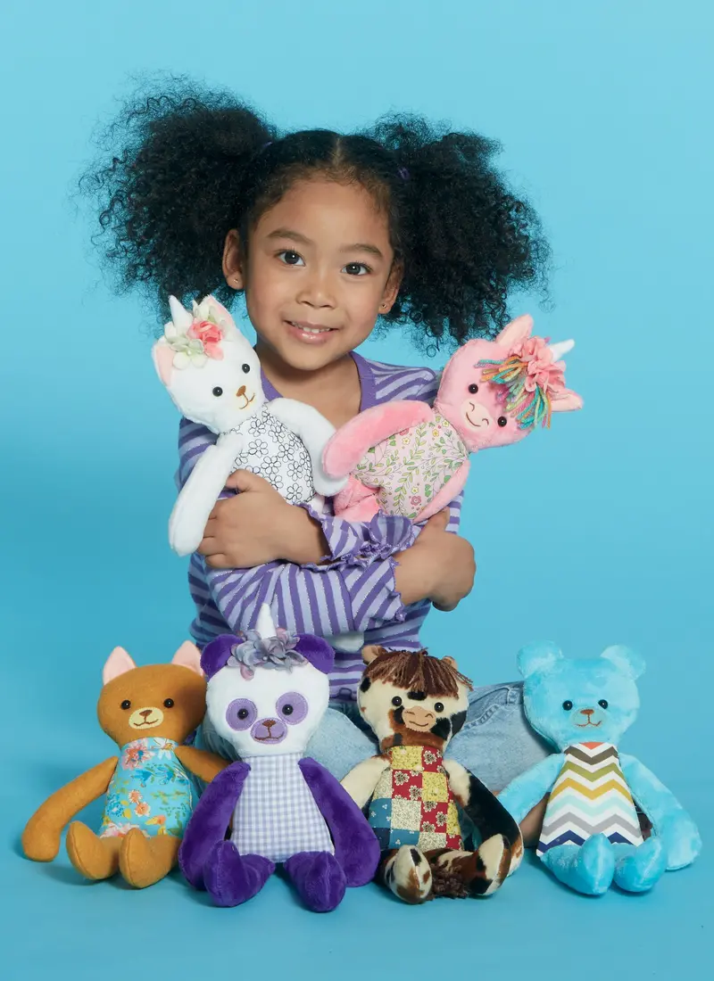 Mccall's Sewing Pattern 7819 Soft Toy Animals 2