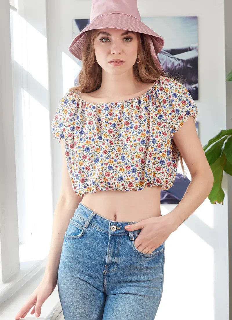 Mccall's Sewing Pattern 8201 Off The Shoulder Tops 1