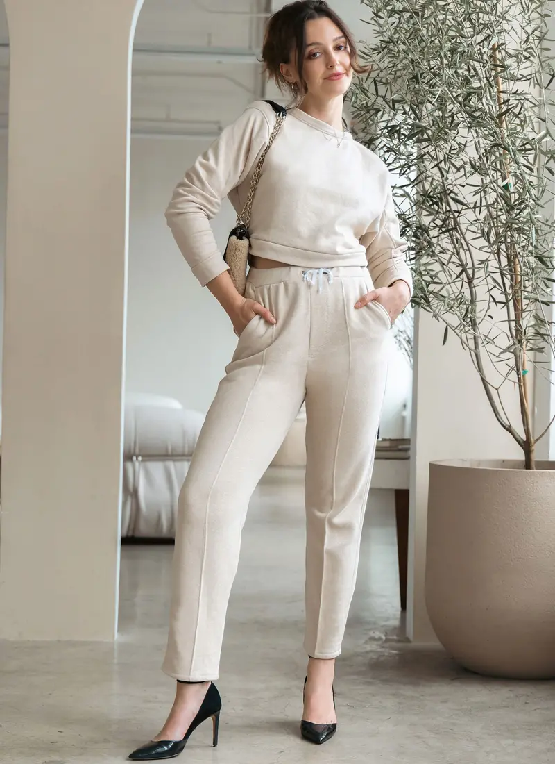 Mccall's Sewing Pattern 8447 Knit Top And Pants By Brandi Joan 1