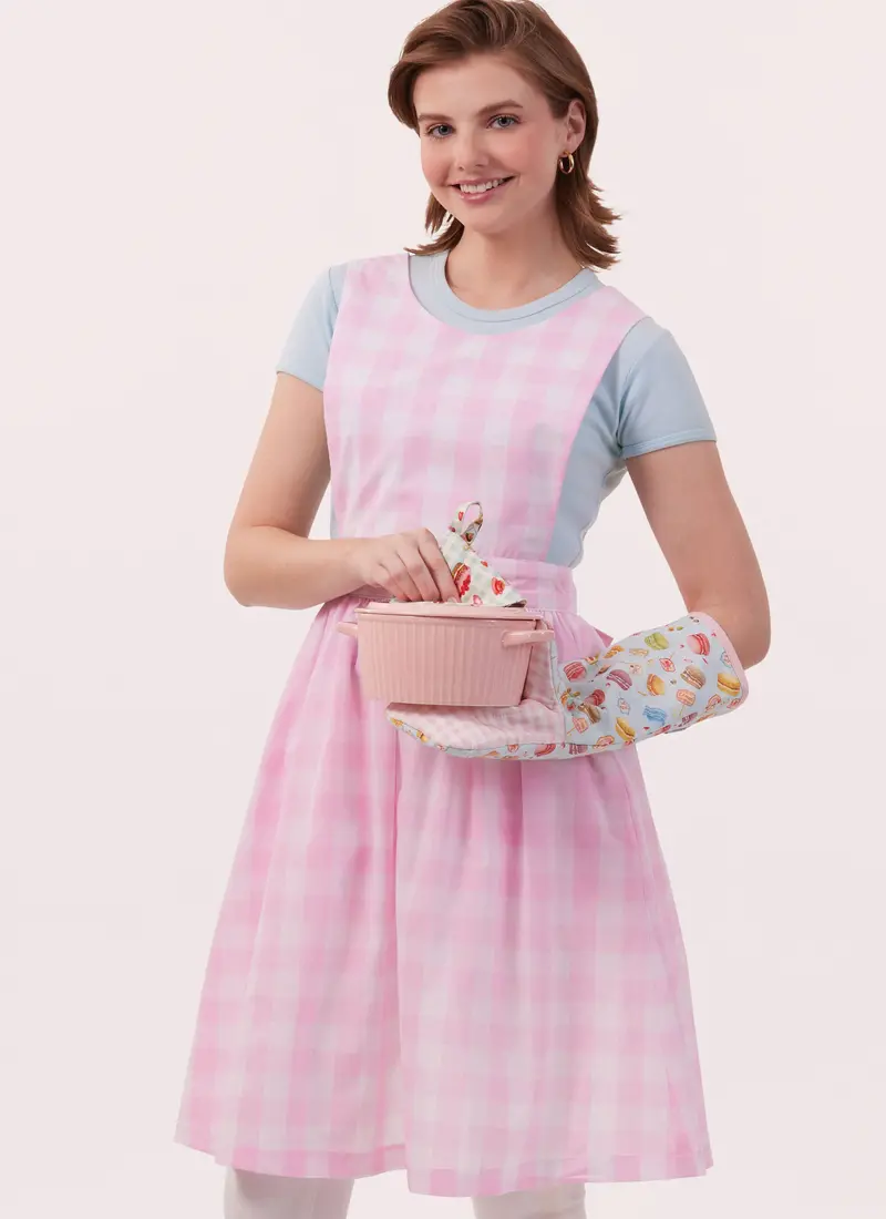 Mccall's Sewing Pattern 8494 Apron And Kitchen Accessories 1
