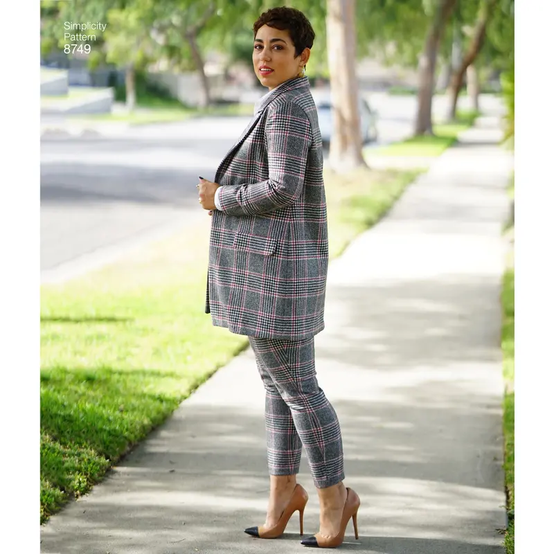 Simplicity Pattern 8749 Mimi G Style Wool Coat 1