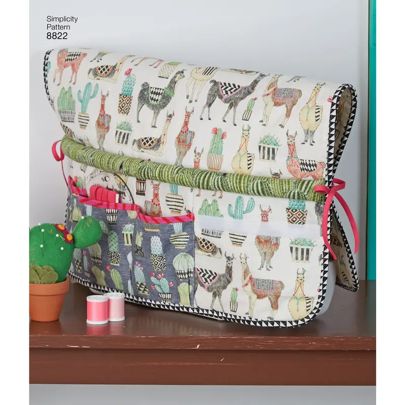 Simplicity Pattern 8822  Sewing Accessories 1