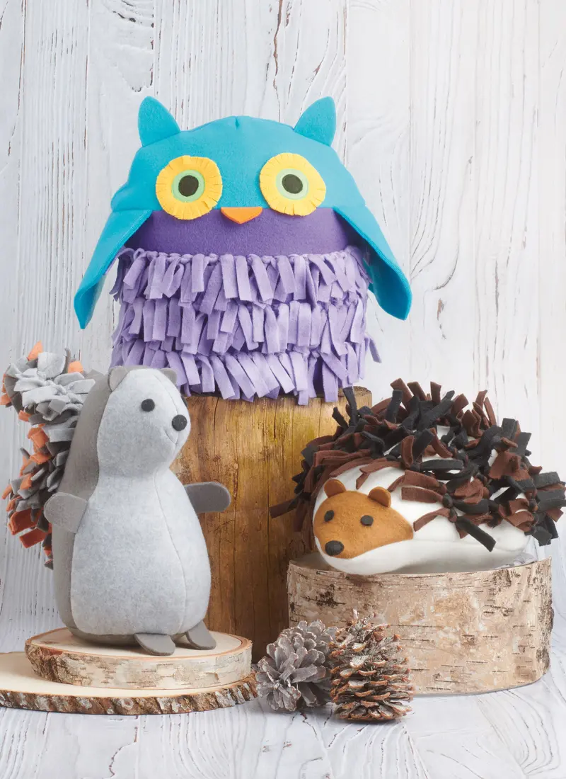 Simplicity Sewing Pattern 9877 Plush Animals 1