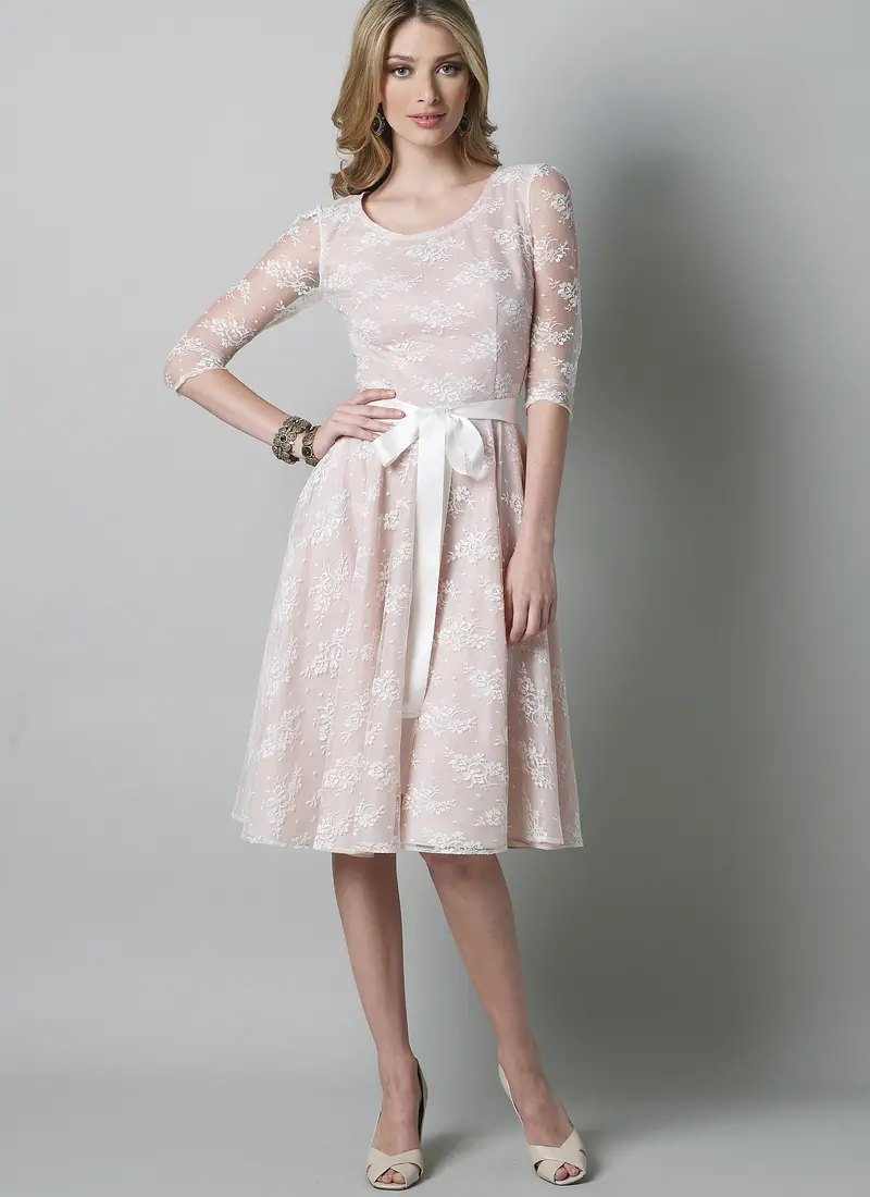 Vogue Pattern 8766 Misses' Petite Dress | Easy 1