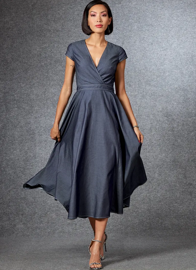 Vogue Sewing Pattern 1672 | Misses' Dress 1