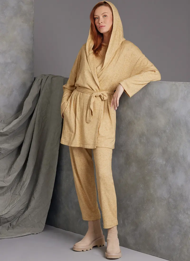 Vogue Sewing Pattern 1975 Dressing Gown And Loungewear 1