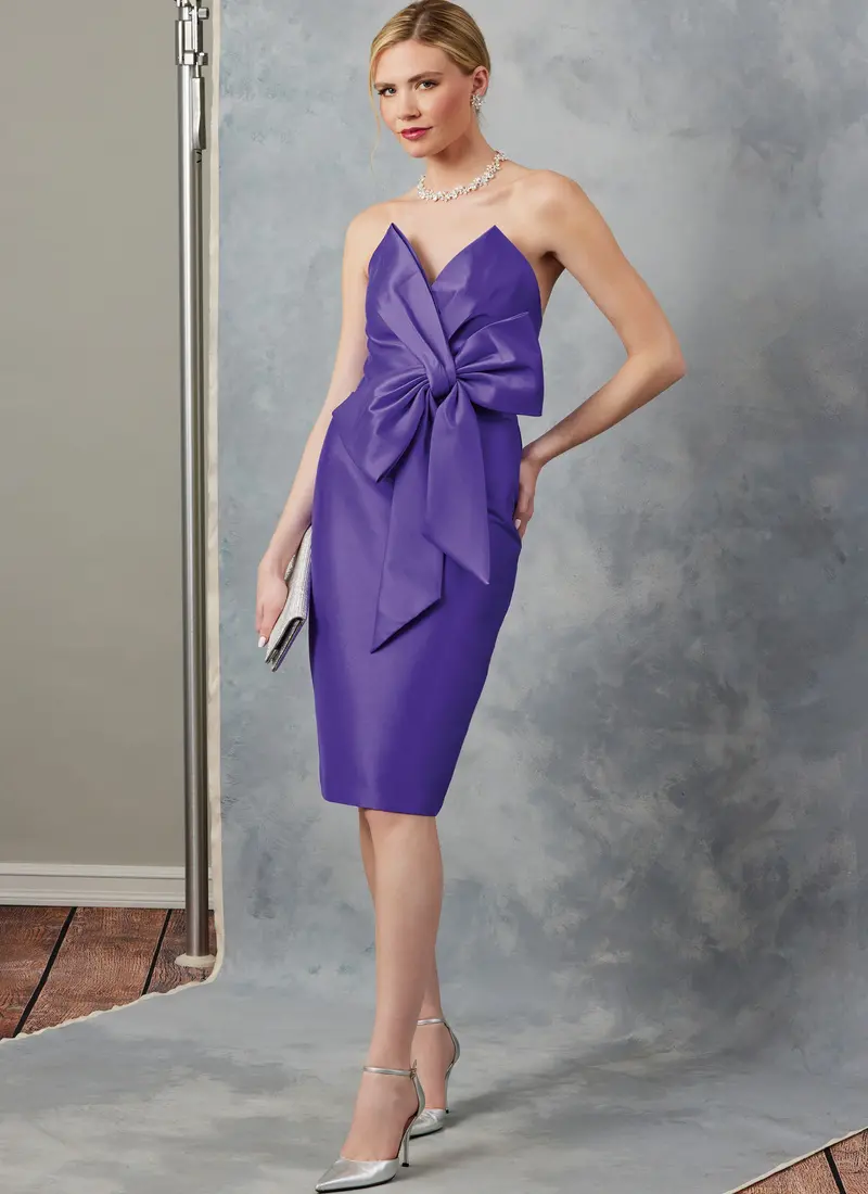 Vogue Sewing Pattern 2047 Evening Dress By Badgley Mischka 1