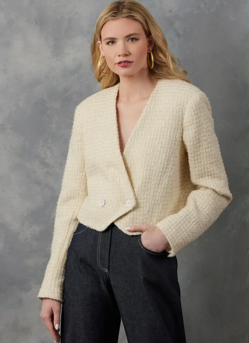 Vogue Sewing Pattern 2053 Jackets 1