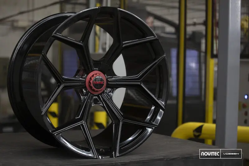 Vossen X Novitec Nl4-5L 21X13in - 5X120 Bp - Et57 - Gloss Black Lamborghini Aventador Rear Wheel 1