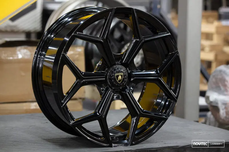 Vossen X Novitec Nl4-Cl 21X13in - Centerlock - Et57 - Gloss Black Lamborghini Aventador Rear Wheel 1